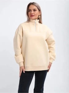 Women's apricot half-zip sweatshirt with stand collar and loose fit for casual wear