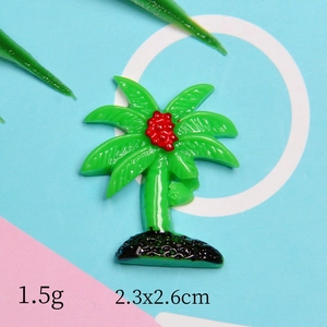 Green resin coconut tree charm for DIY crafts, 2.3x2.6cm miniature ocean accessory