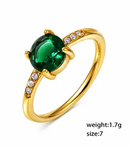 Detail showing 7mm green zircon and stainless steel ring weight of 1.7g
