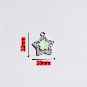 Detail showing dimensions of star and flower pendant with 22mm height and 20mm width