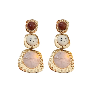 Vintage irregular geometric resin earrings with hammered gold metal and multi-color stones