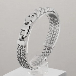 Bracelet pour homme en acier inoxydable à double chaîne cubaine avec fermoir robuste