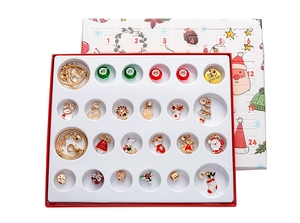 Detailed Christmas countdown calendar set with 24 festive alloy charms and gold bracelets