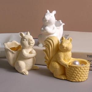 Squirrel resin storage containers for jewelry in white, beige and yellow matte finishes