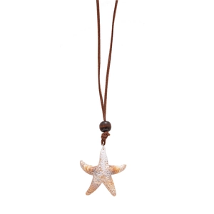 Collier bohème avec pendentif étoile de mer en acrylique, cordon brun et perle bois