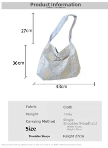 Tableau des tailles détaillé pour le sac hobo brodé avec dimensions et poids de l'article