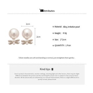 Detailed specs of bow pearl earrings showing 2x2cm dimensions and silver needles
