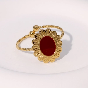 Vintage gold-plated stainless steel sunflower ring with red enamel inlay and hammered texture