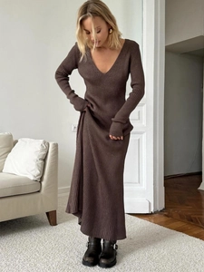 Slim fit V-neck long sleeve knit maxi dress in dark coffee brown with ribbed texture