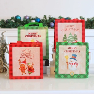 Christmas Gift Bag Non Woven Fabric Handbag Cartoon Reindeer Snowman Print Checkered Reusable Holiday Party Decoration Tote