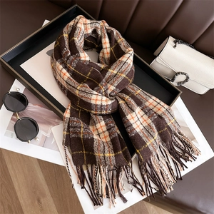 Écharpe à carreaux marron effet cachemire avec franges et accessoires de mode