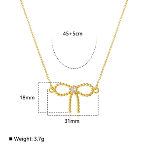 Detailed size map of golden bow pendant necklace with dimensions and 45+5cm chain info