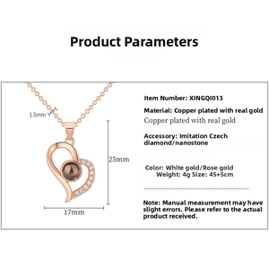 Detailed size specifications for rose gold heart projection necklace with 100 languages