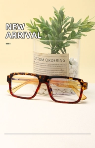 Retro tortoise shell square glasses frame with reinforced metal wire core temples