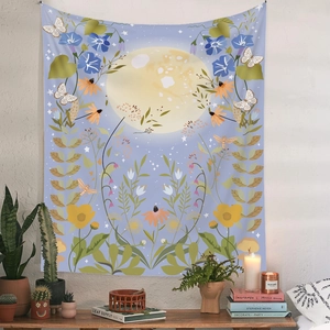 Détail d'une tapisserie mandala bohème avec des motifs de phase de lune et de fleurs