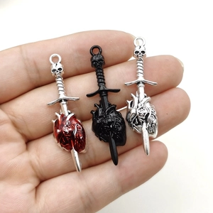 Gothic Skull Sword Piercing Heart Pendant Zinc Alloy Charm For DIY Jewelry Making Halloween Dark Punk Style Accessories