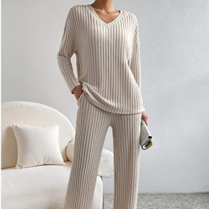 Women's 2-piece rib-knit set with V-neck long sleeve top and wide-leg lounge pants