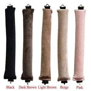 Kit de bigoudis en peluche avec crochets en métal en noir, marron, beige et rose