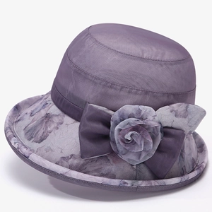 Chapeau de soleil respirant en maille violette pour femmes avec motif floral et nœud déco