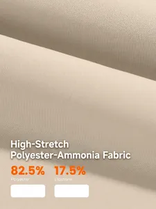 Dettaglio top yoga beige con tessuto elasticizzato in 82,5% poliestere e 17,5% elastan
