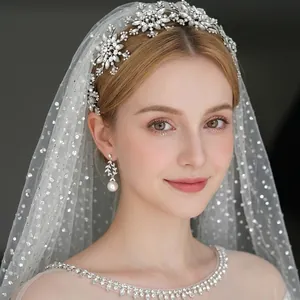 Schneeflocke Strass Braut Stirnband Elegant Glänzend Legierung Haarsperre Hochzeit Haarschmuck Für Braut