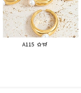 Detail of adjustable C-shaped gold-plated ring featuring a radiant white freshwater pearl