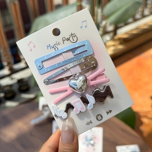 Lot de 4 barrettes à cheveux notes de musique et cœurs pastels pour femmes