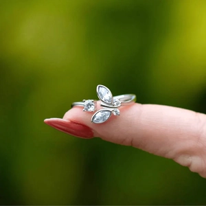 925 Sterling Silver Butterfly Open Ring Adjustable Rhinestone Inlaid Fashion Jewelry For Women Elegant Gift Finger Ring