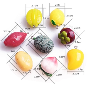 Detailed technical drawing of resin fruit charms with dimensions and weight measurements