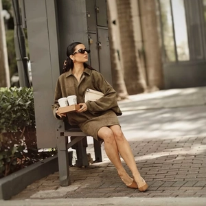 Elegant olive green suede jacket and bodycon midi skirt suit for chic commuting style