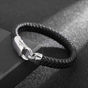 Bracelet En Cuir Tressé Pour Homme Avec Fermoir Magnétique En Acier Inoxydable Bijoux Décontractés Tendance