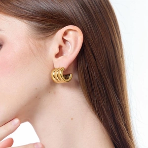 Orecchini A Cerchio A Forma Di C A Costine Acciaio Inossidabile Placcato Oro 18K Multistrato Geometrici Per Donna