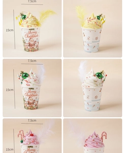 Detailansicht der 15cm Weihnachts-Eismodelle mit Weihnachtsmann-Motiven und Dekoration