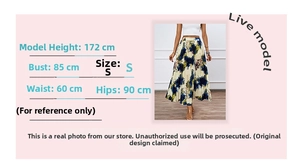 Detail view of oil painting print pleated skirt on model with 172cm height and 60cm waist