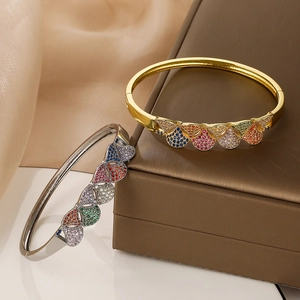 Vintage Luxury Colorful Zircon Fan Shaped Bangle Bracelet Copper Gold Plated Micro Inlaid High End Jewelry For Women
