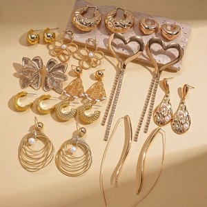 18K gold-plated earring set featuring flower patterns, pearls, and heart-shaped tassels