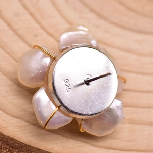 Handcrafted 925 silver pearl flower stud earrings with elegant baroque petal design