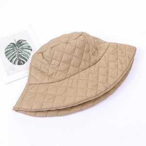 Ultralight beige quilted bucket hat with diamond lattice pattern for winter warmth