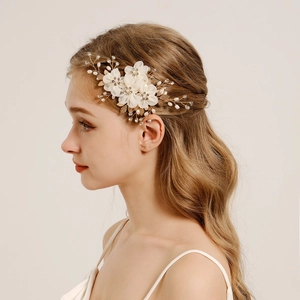 Handmade Fabric Flower Hair Clip Rhinestone Imitation Artificial Pearl Alloy Leaves Bridal Wedding Hair Accessories Elegant Forest Style Side Duckbill Clip