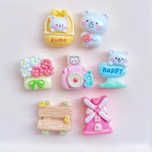 Miniature resin bear and flower accessories set in macaron colors for DIY crafts