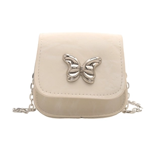 Chic white mini chain bag featuring a silver butterfly clasp and glossy PU finish
