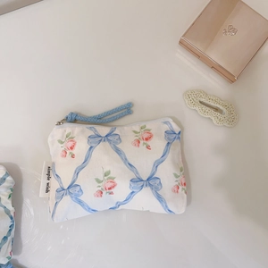 Floral cotton small zipper pouch with blue ribbon and pink rose patterns for storage