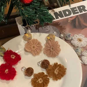 Elegant handmade crochet flower pearl stud earrings in pink brown and white tones