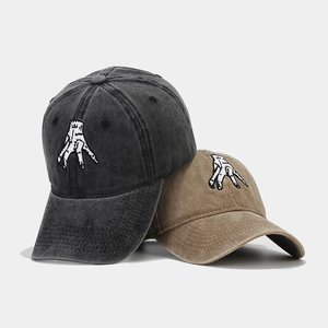 Casquettes de baseball vintage en coton lavé gris foncé et kaki avec motif brodé