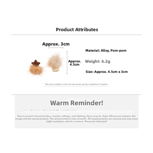Detail of star-shaped fur ball earrings with precise size and weight measurements