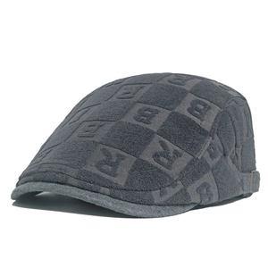 Dark grey ivy cap for men with textured fleece and embossed BR letter pattern