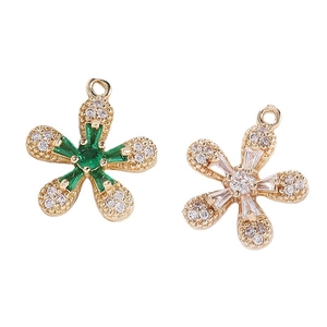 Vintage floral copper pendant with cubic zirconia for jewelry making and DIY accessories