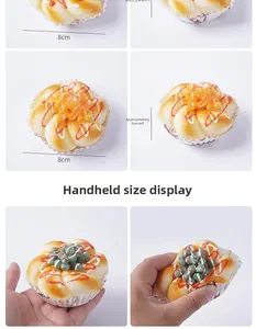 Dettaglio del magnete da frigo cupcake in PU da 8 cm con decorazioni e misure indicate