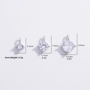 Detailed size chart showing dimensions of 4mm to 6.3mm for small, medium, and large round zircon pendants