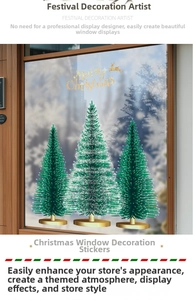 Detail der Weihnachtsbaum-Fensteraufkleber mit Merry Christmas Text und goldenem Elch
